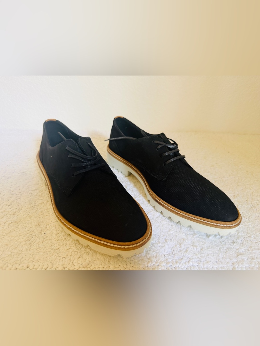 BRAND NEW ECCO Modern Tailored Oxford Lace-up Shoes